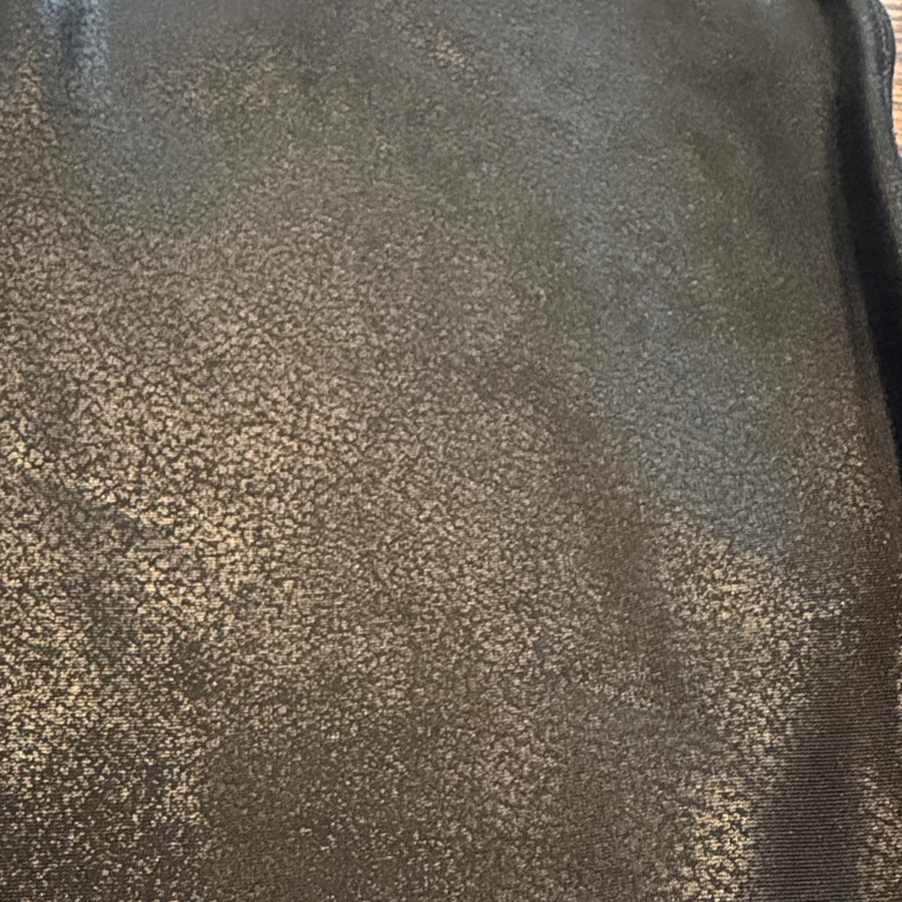 Spanx shiny faux leather like leggings small - Picture 2 of 5